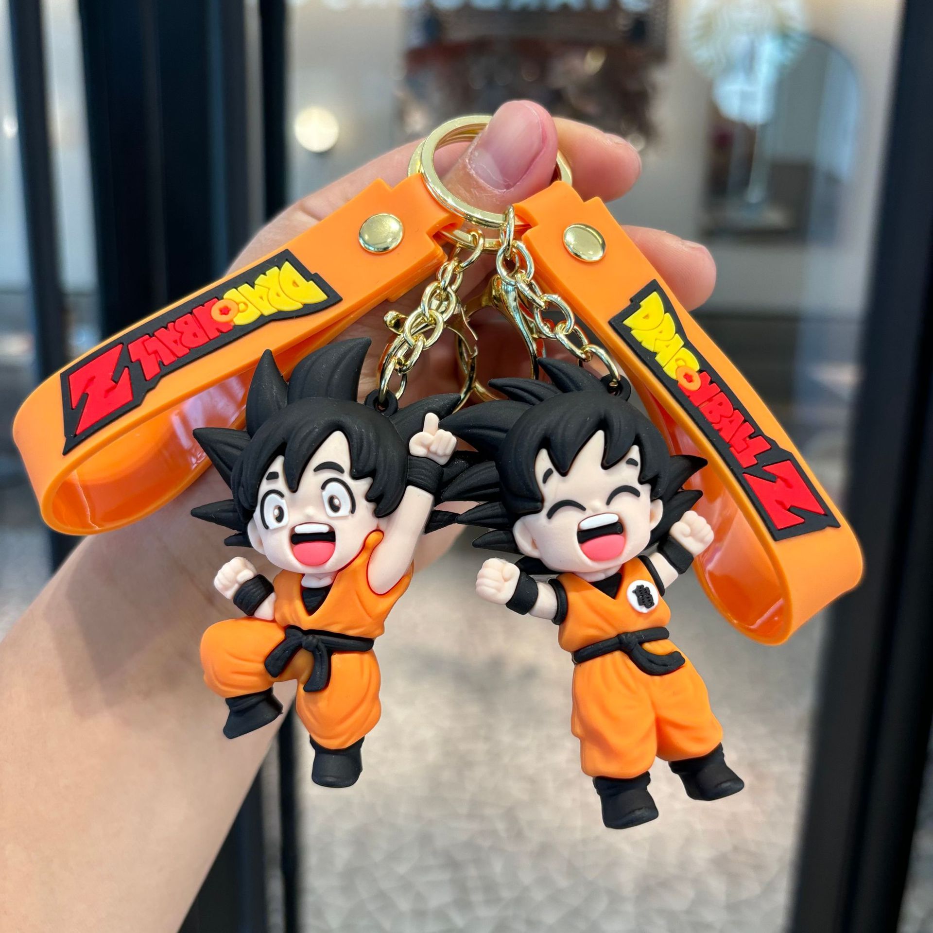Portachiavi di Son Goku di Dra - Car Accessories Japan recensione e prezzo