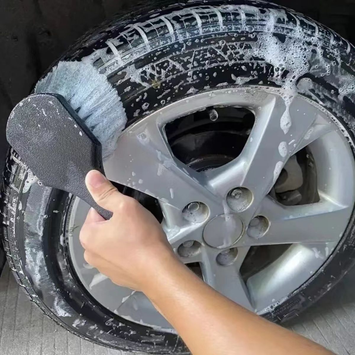 Spazzola per la pulizia della  - Car Detailing Brush recensione e prezzo